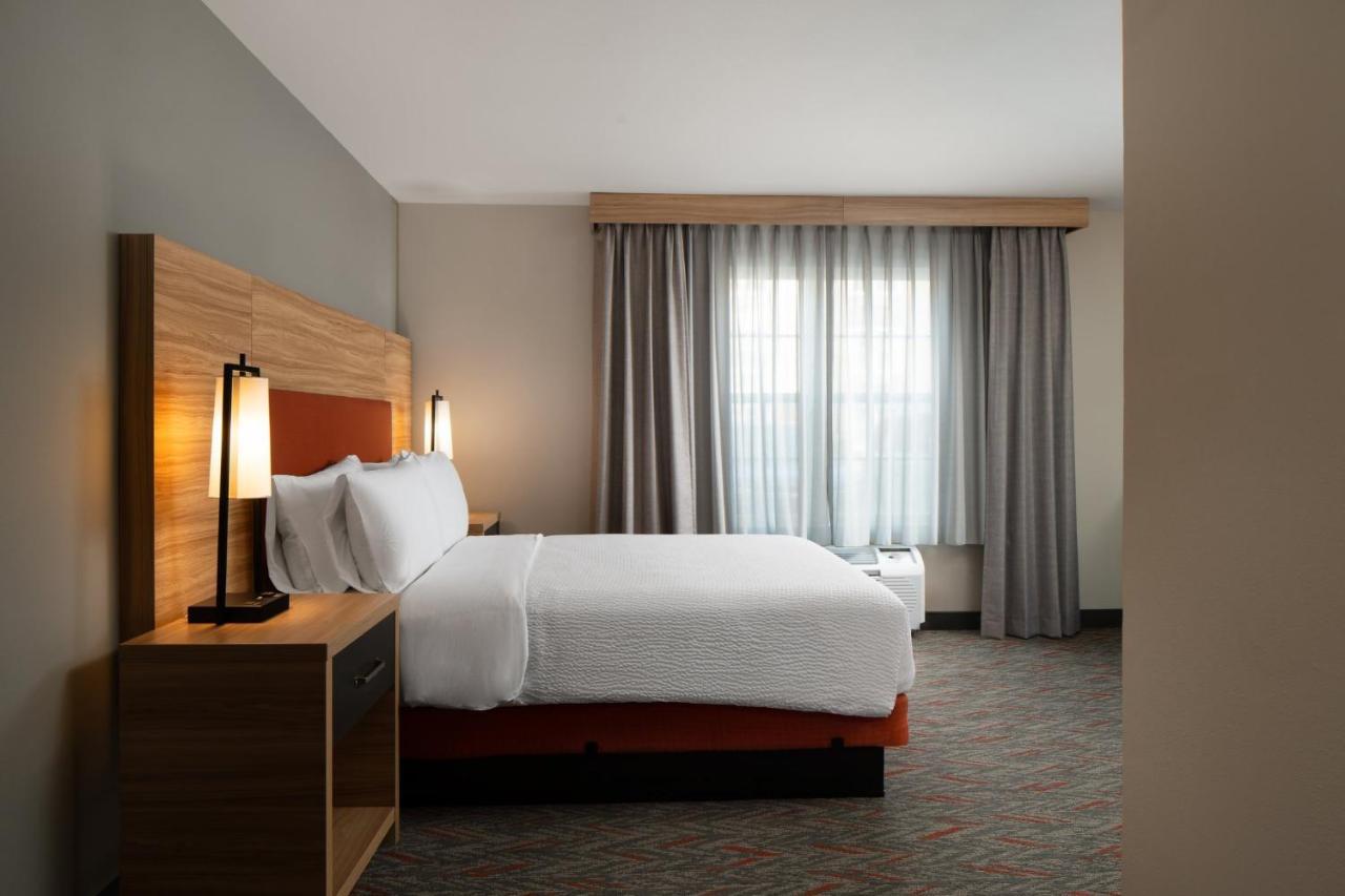 Saint Charles Candlewood Suites St Louis St Charles By Ihg מראה חיצוני תמונה